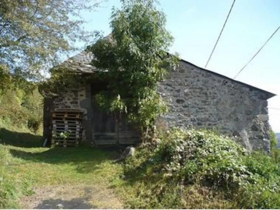 Holiday home Maison Proximite Station De Ski Le Lioran Laveissiere