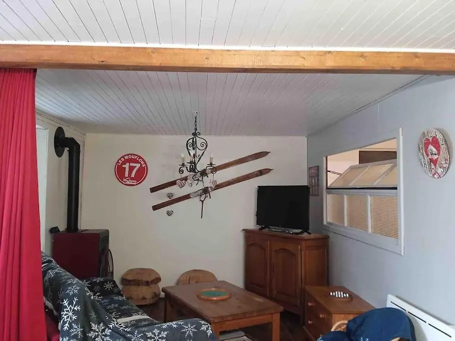 Holiday home Maison Proximite Station De Ski Le Lioran Laveissiere