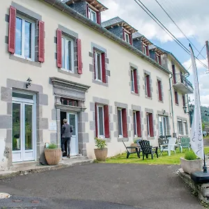 Au Coeur Du Volcantal Maison d'hôtes